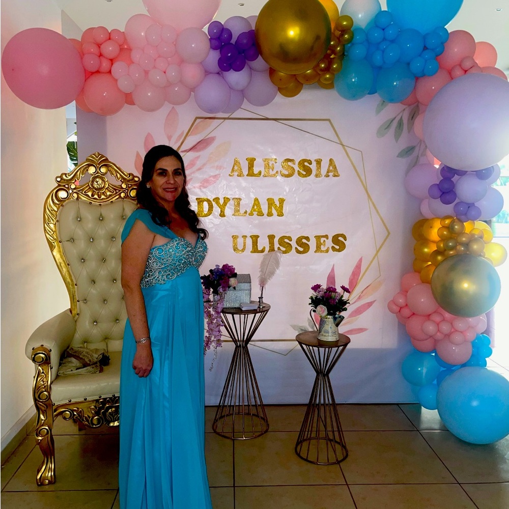 Beautiful Party Gown Tiffany Blue size 8 -